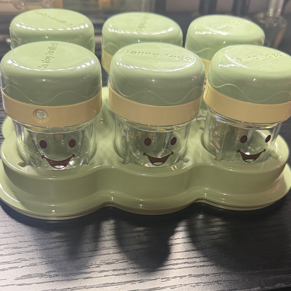Baby Bullet Green Food Storage Containers